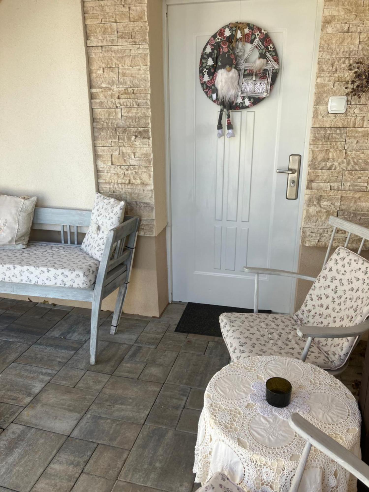 Apartman Karin Huty Zewnętrze zdjęcie